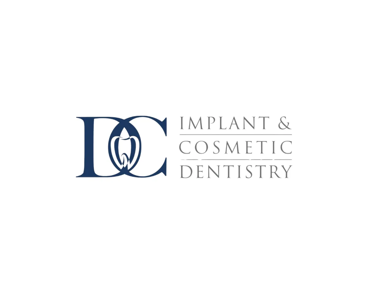 implant & cosmetic logo